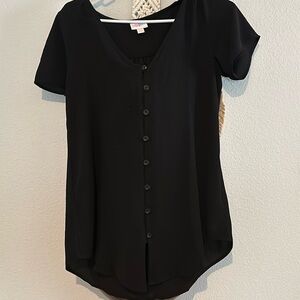 LulaRoe shannah short sleeve Blouse